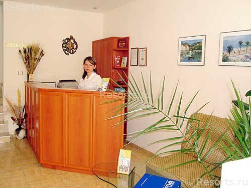 Amon Ra Hotel 2
